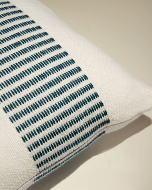 Coussin Passage - Ecru/Bleu Sarah
