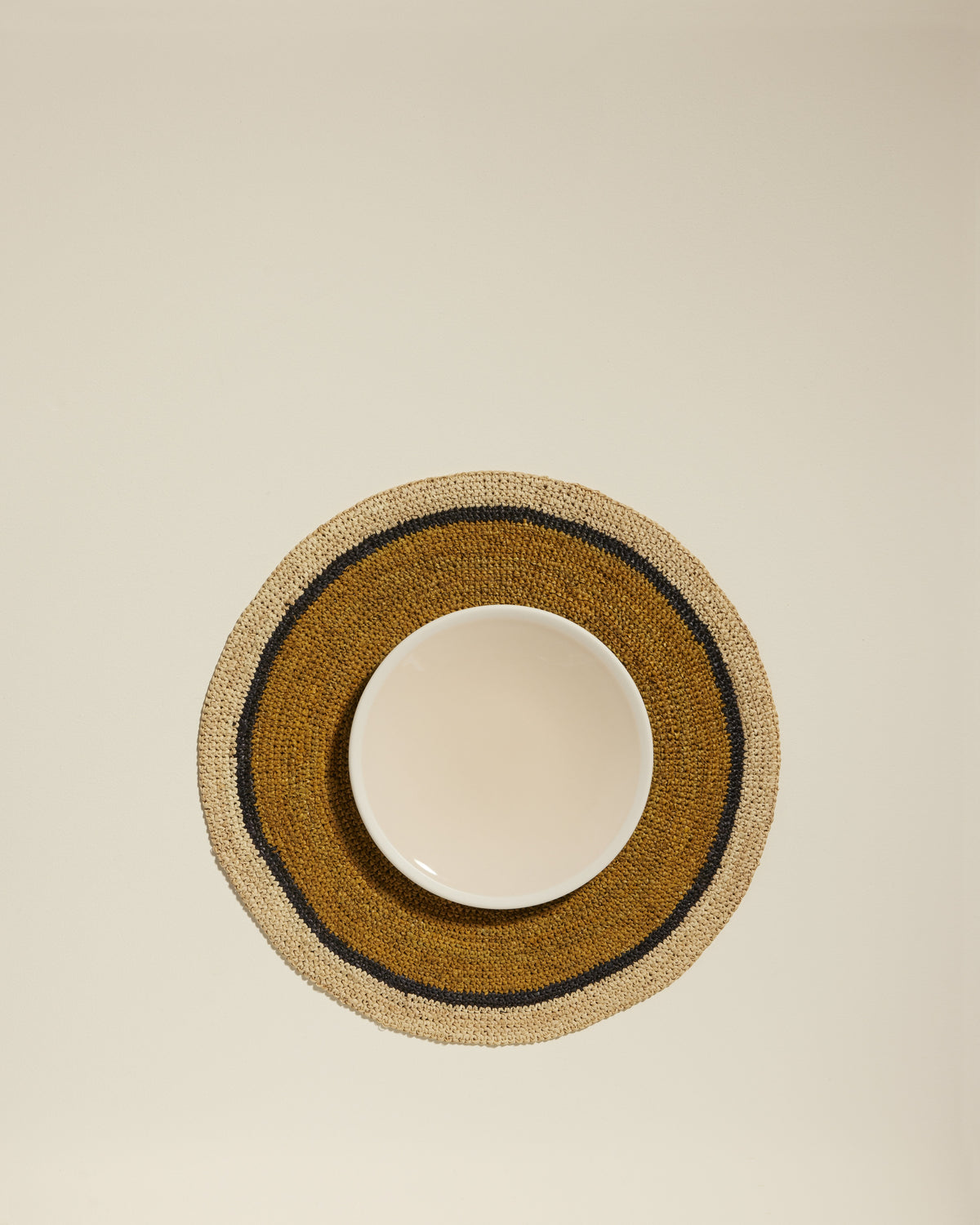 Globe placemat - Saffron / Natural design Maison Sarah Lavoine Saffron / Natural Raffia 3