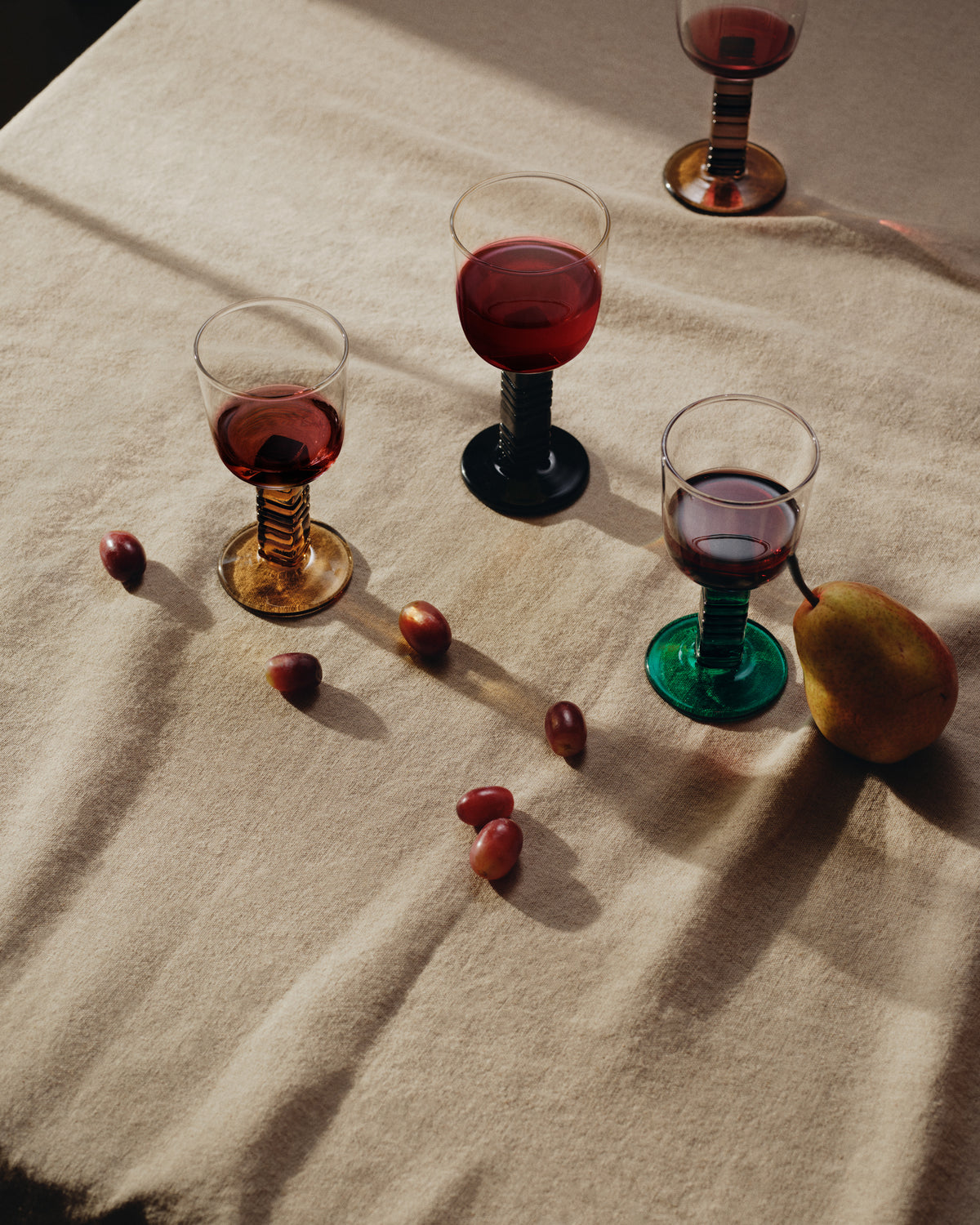 Pause Water Glass - Black