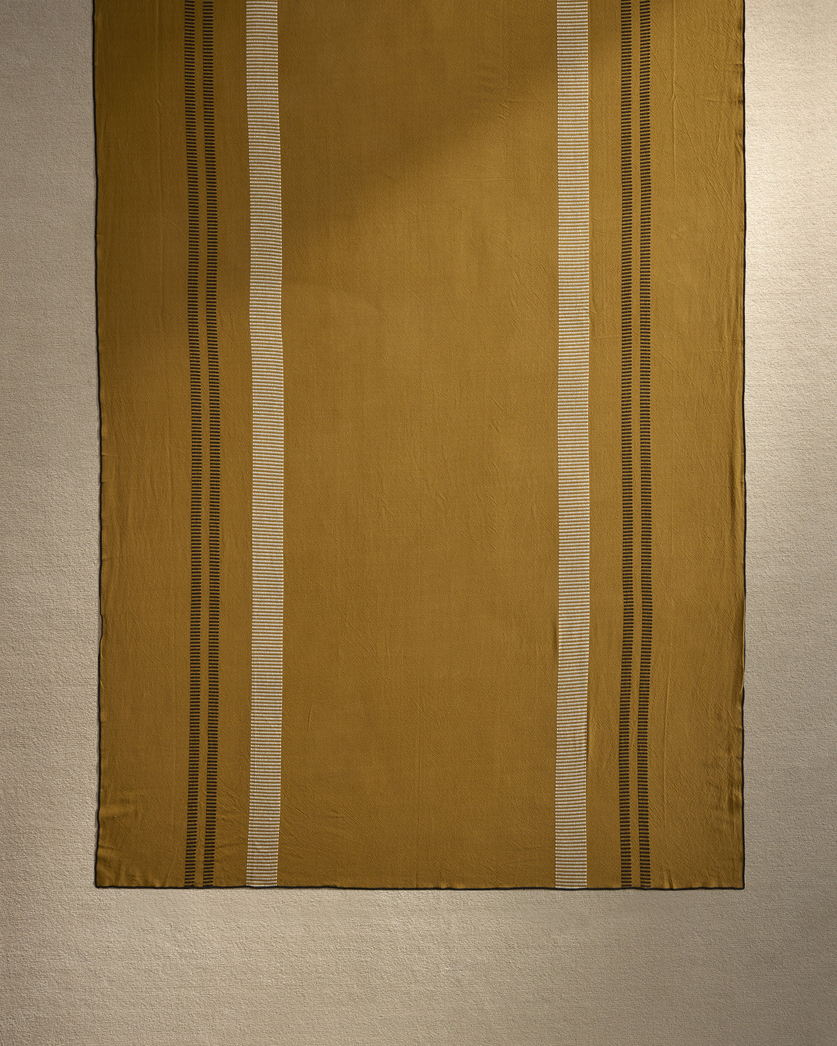 Couvre-lit/ Rideau Passage - Ocre
