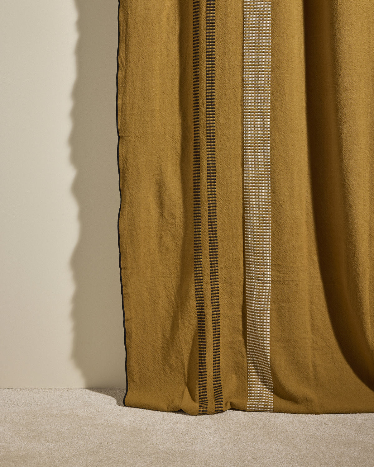 Couvre-lit/ Rideau Passage - Ocre