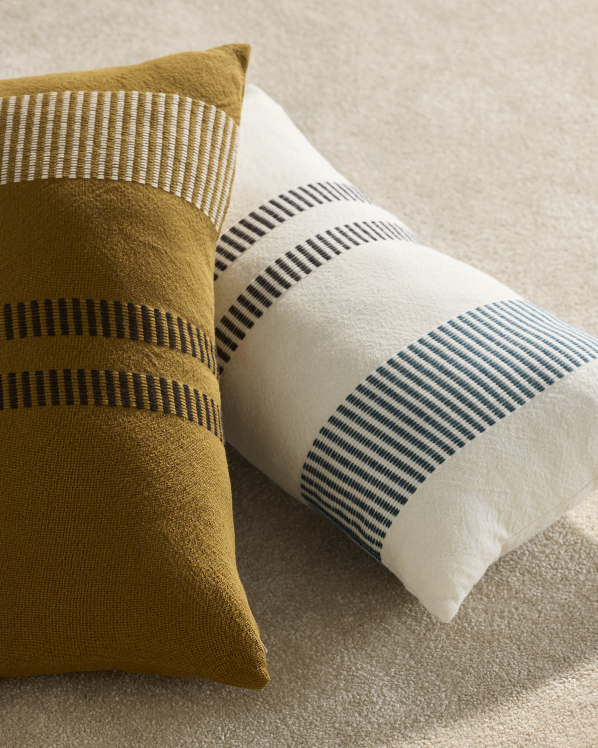 Coussin Passage - Ecru/Bleu Sarah