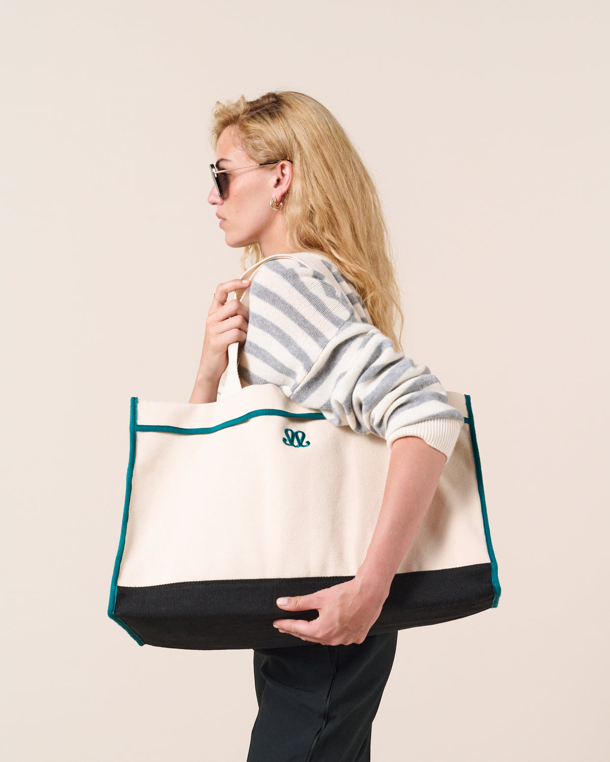 Iris Tote Bag - Ecru