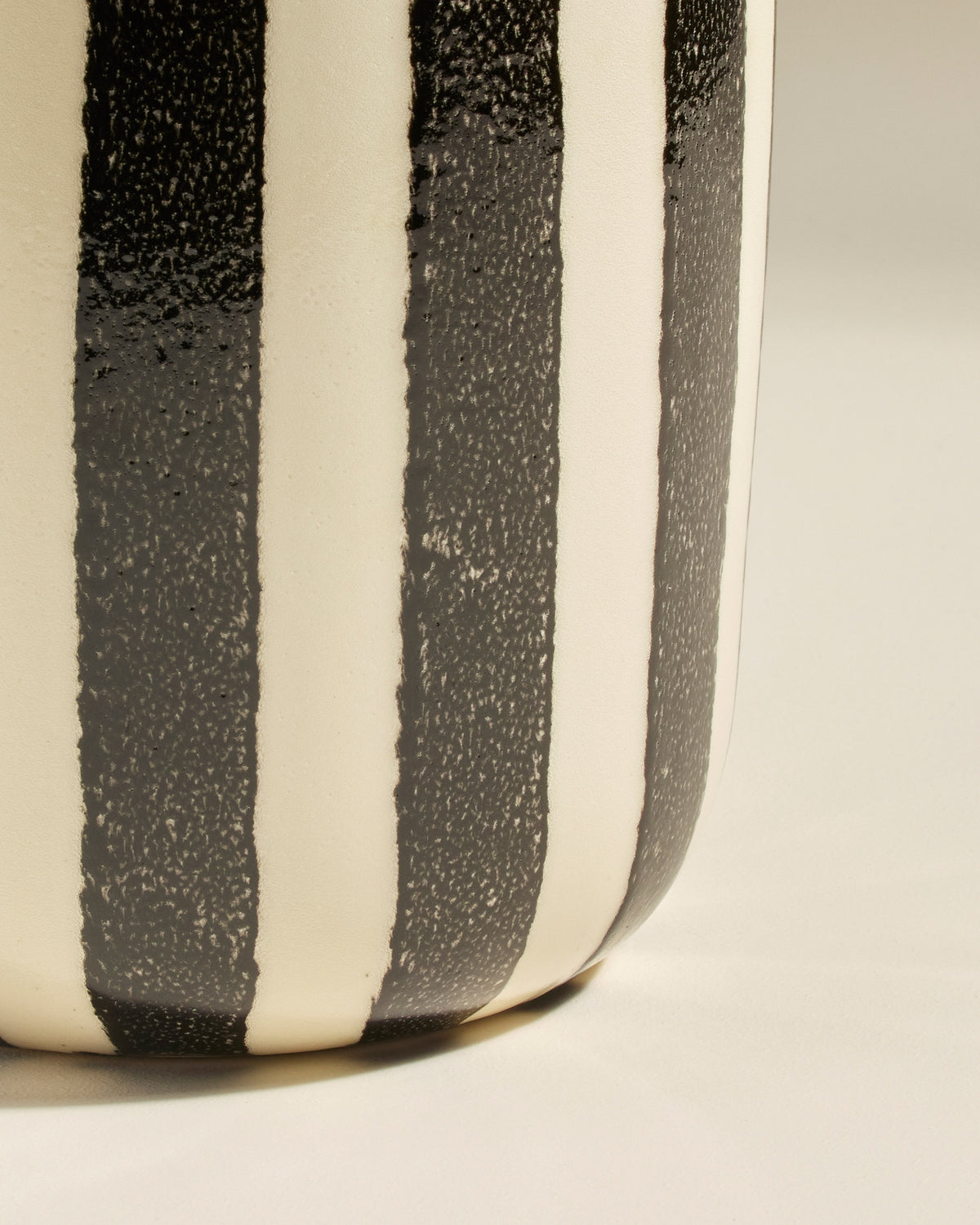 Vase décoratif Riviera - Noir design, céramique Maison Sarah Lavoine Noir Céramique  24 cm  3