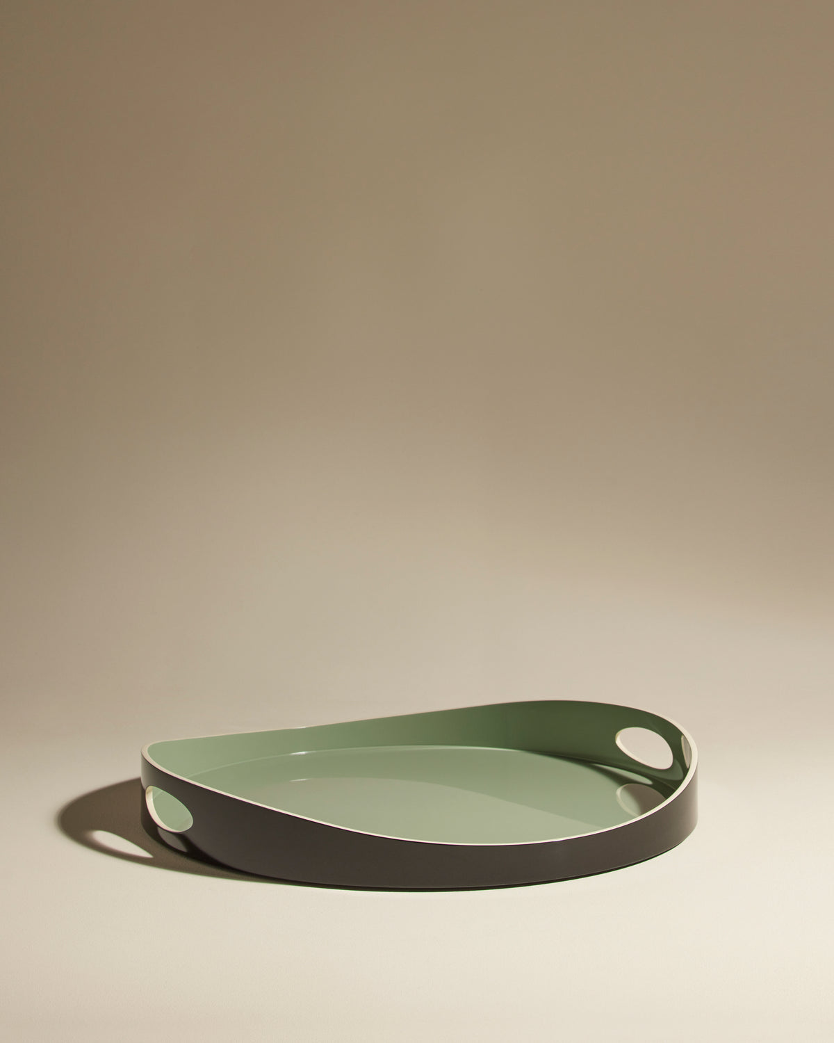 Basile Tray - Pousse de Tilleul design Maison Sarah Lavoine Pousse de Tilleul Lacquered wood 1