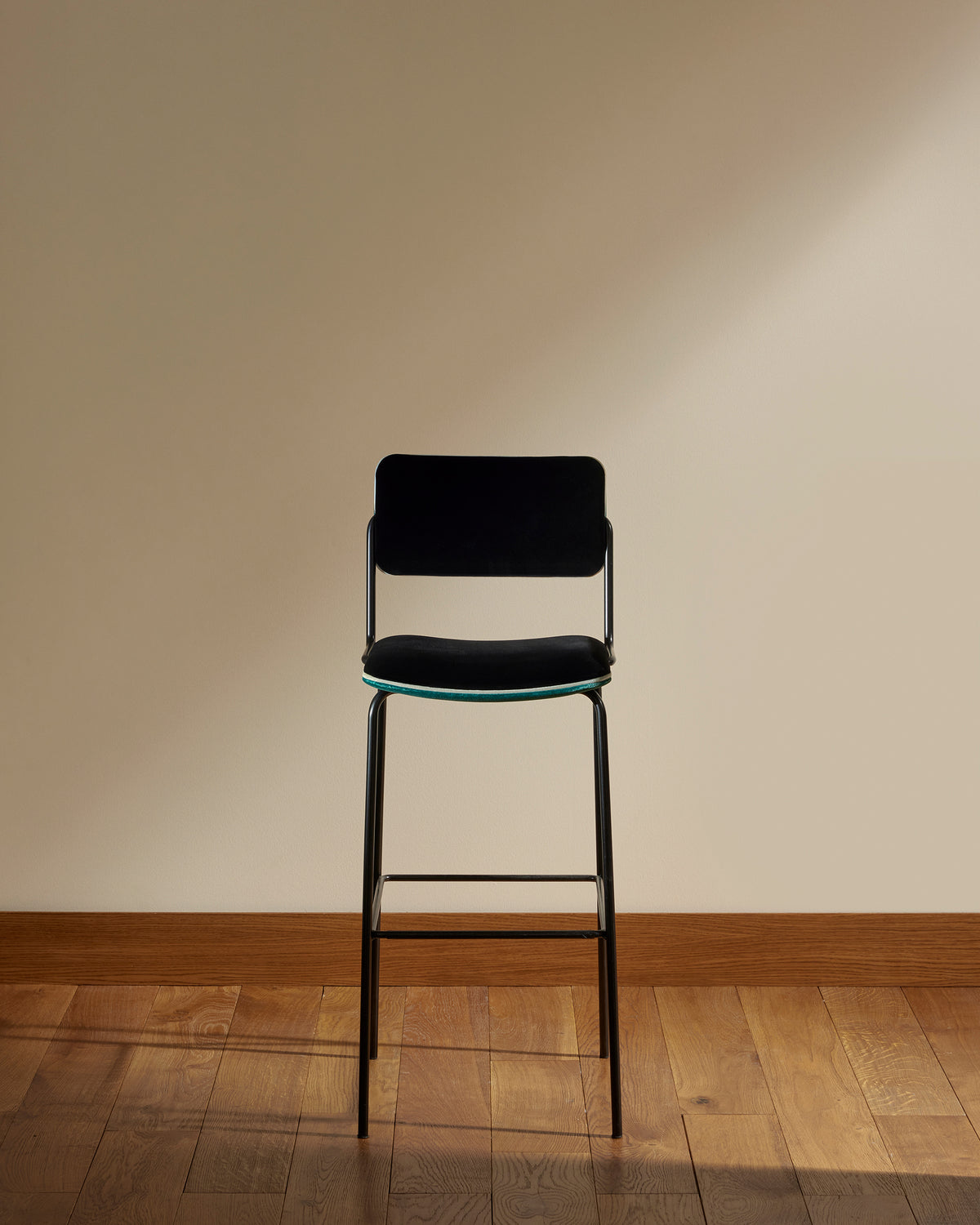 Double Jeu bar chair - Sarah Blue design Maison Sarah Lavoine Sarah Blue Velvet 51 cm 106 cm 1