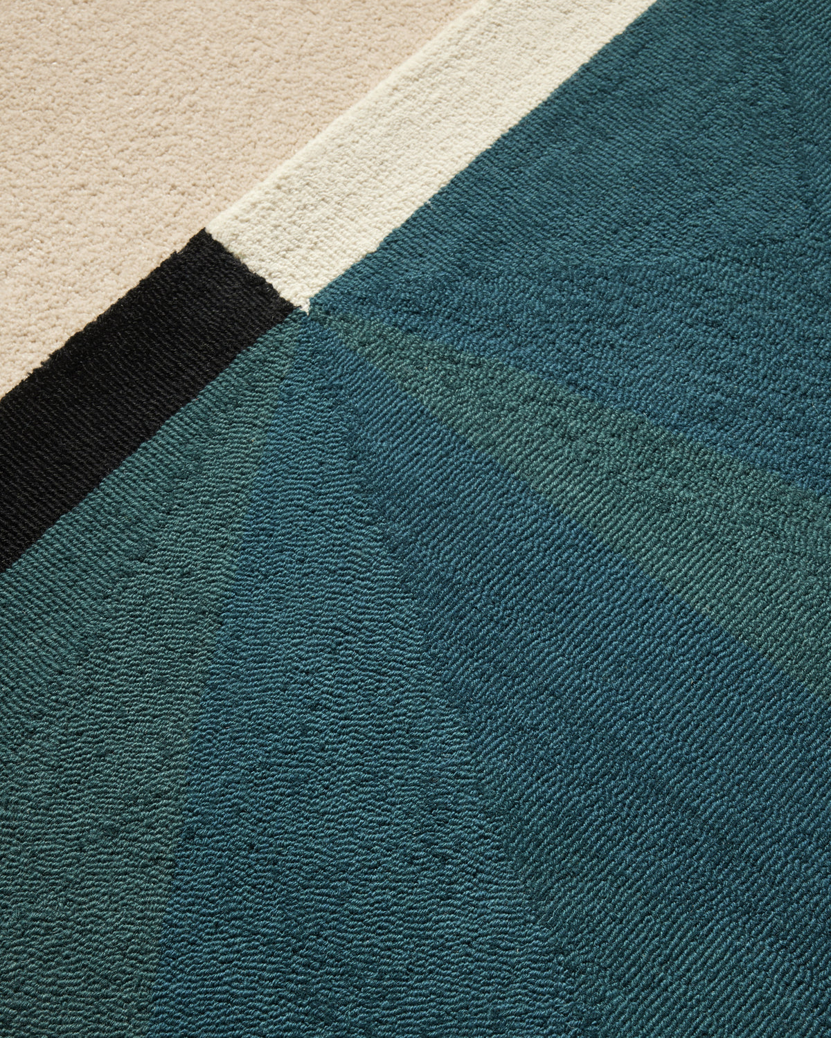 Tapis Abstrait - Bleu Sarah design Maison Sarah Lavoine Bleu Sarah Laine Petit 170 cm | Moyen 200 cm | Grand 250 cm Petit : 240 cm | Moyen : 300 cm | Grand : 350 cm 4