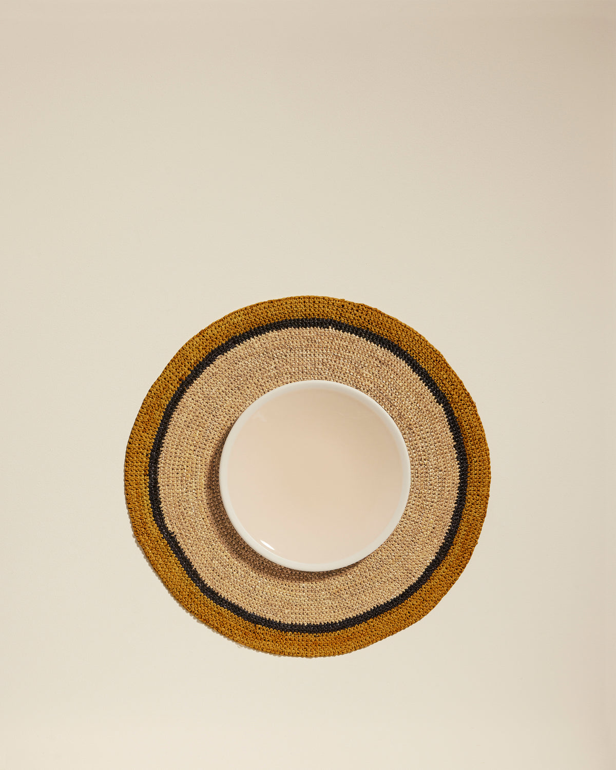 Globe placemat - Natural / Saffron design Maison Sarah Lavoine Natural / Saffron Raffia 2