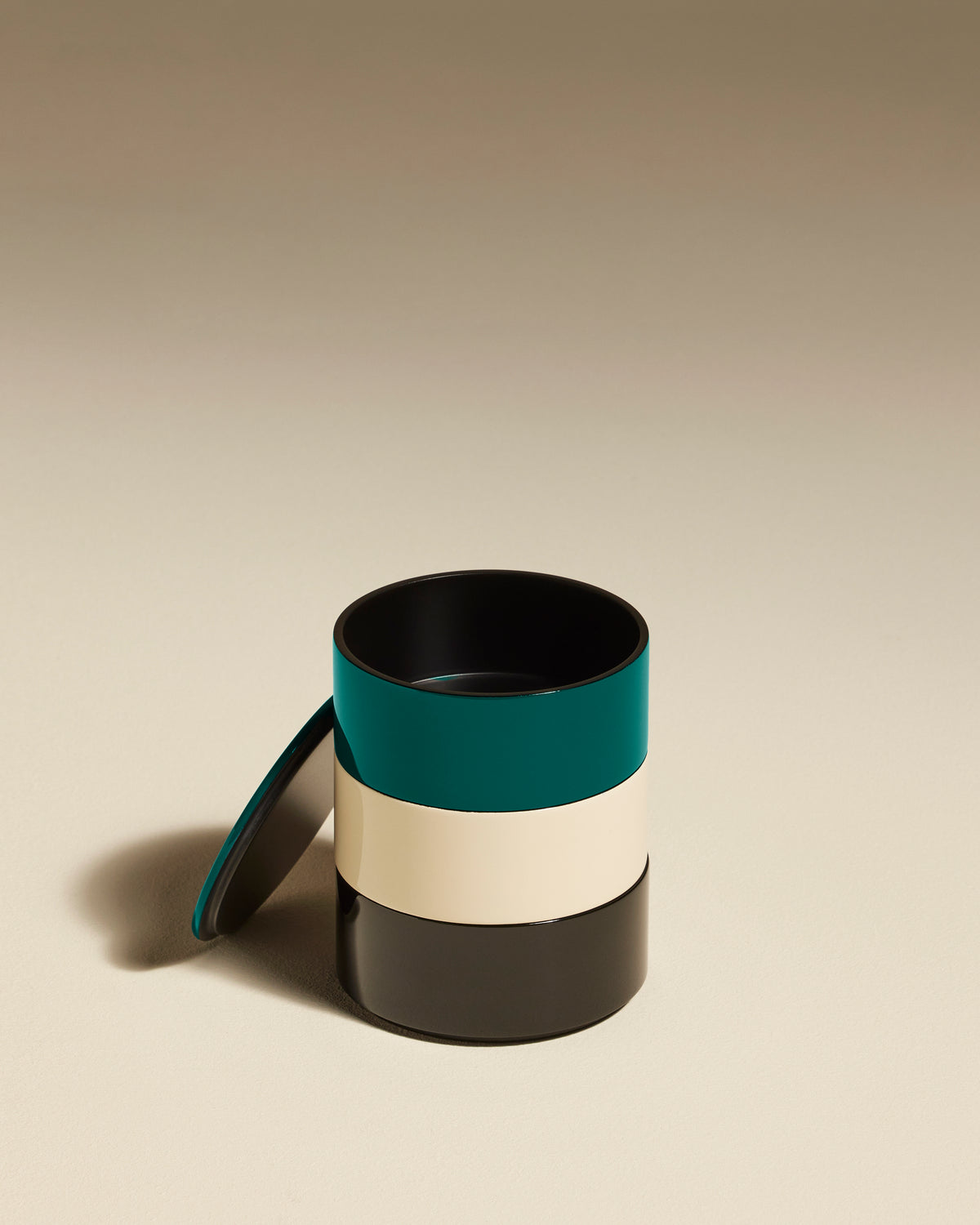 Boite ronde à bijoux Totem - Bleu Sarah design Maison Sarah Lavoine Bleu Sarah Bois laqué  11 cm 2