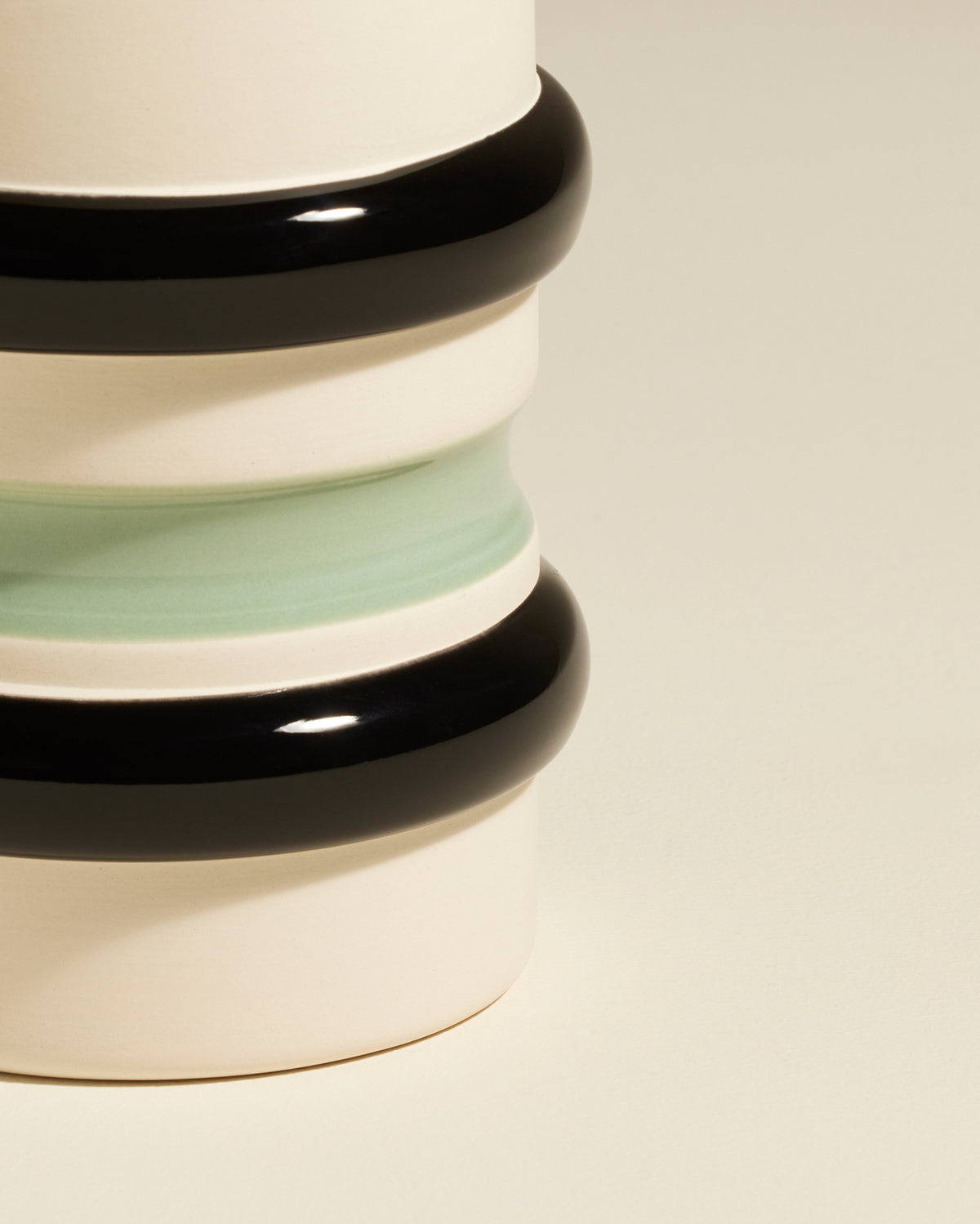 Aquarius Vase - Designer Linden Sprout, ceramic Maison Sarah Lavoine Linden Sprout Ceramic 23 cm 3