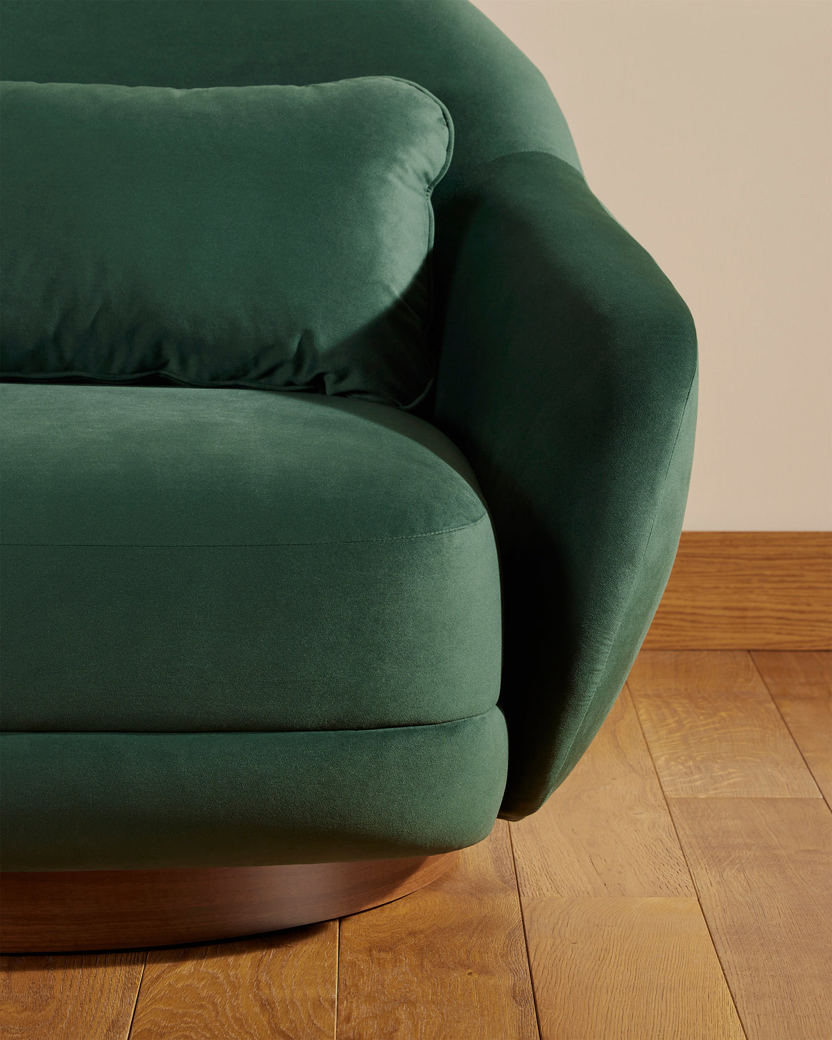 Fauteuil Bozzolo - Vert Forêt design Maison Sarah Lavoine Vert Forêt  Velours 110 cm 91 cm 2