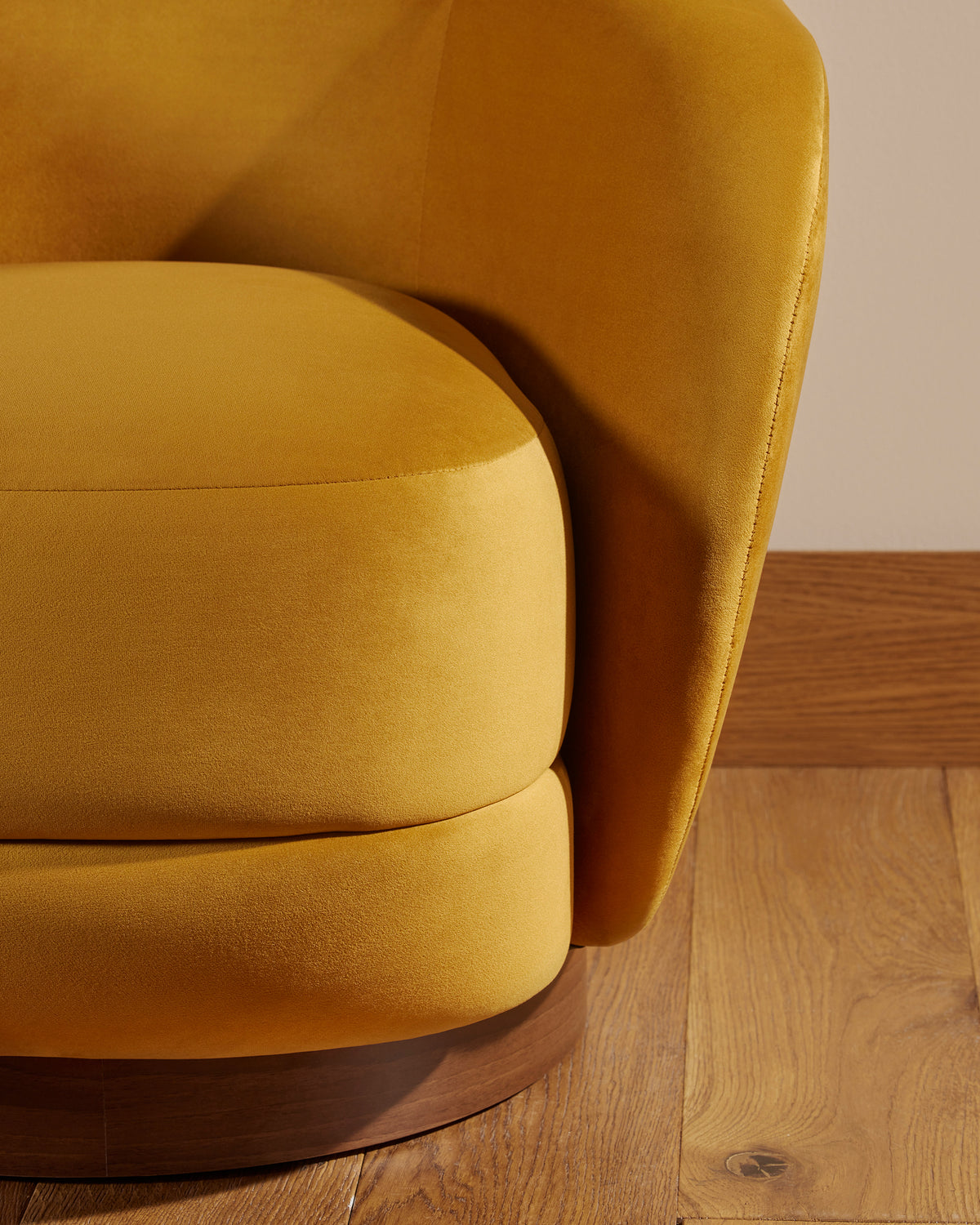 Bozzolo armchair - Ocher design Maison Sarah Lavoine Ocher Velvet 75 cm 72 cm 2