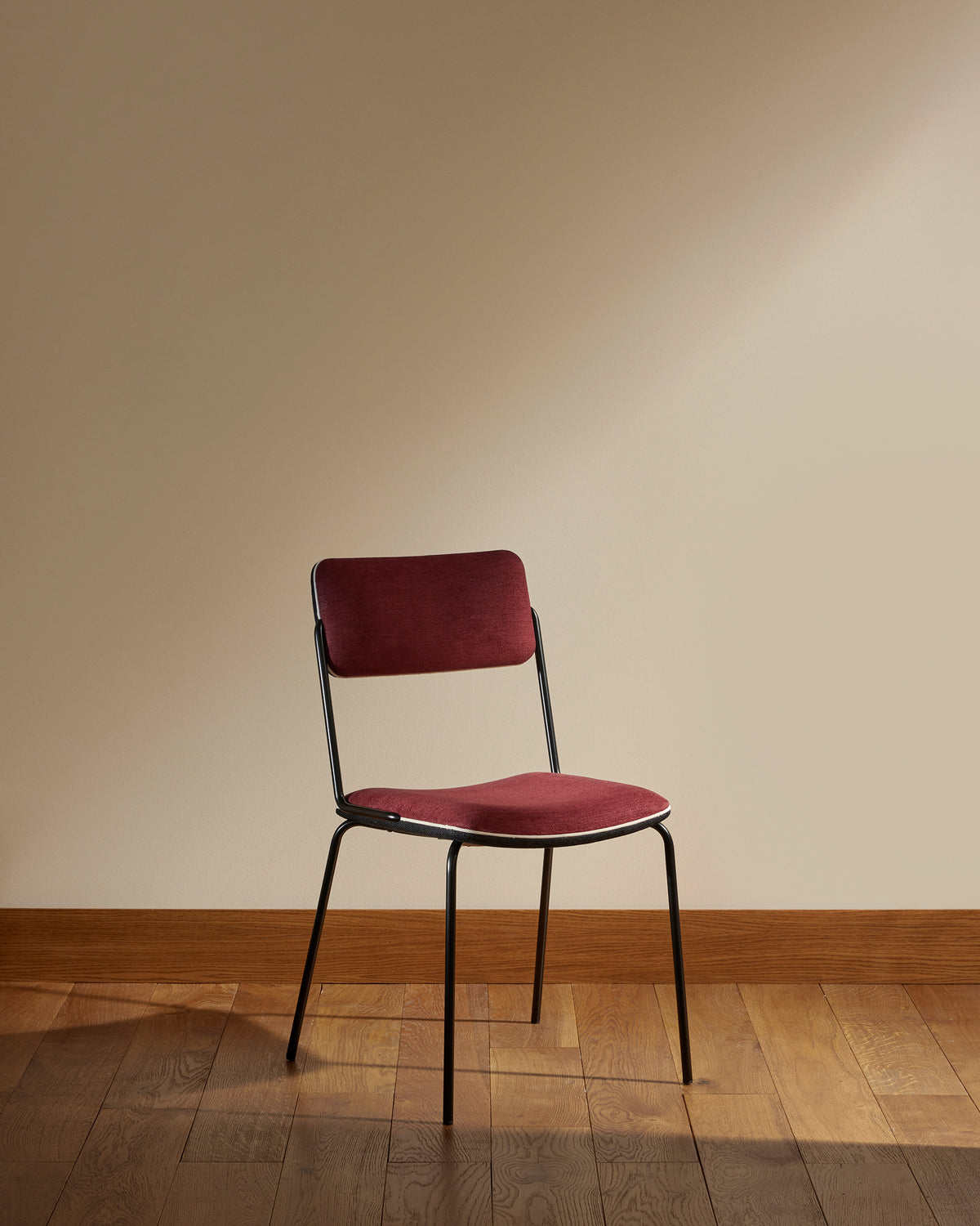 Double Game Chair - Black / Cassis design Maison Sarah Lavoine Cassis Velvet 45 cm 85 cm 3