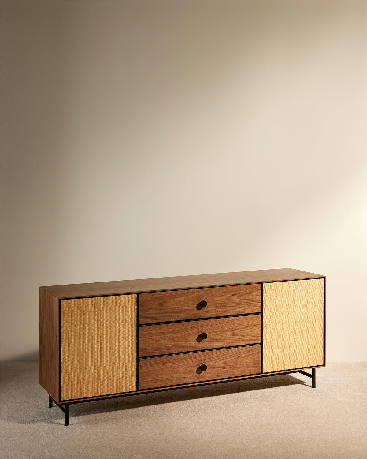 Enfilade Essence - Noyer moderne Maison Sarah Lavoine Noyer Moelle de rotin 180 cm 75 cm 2