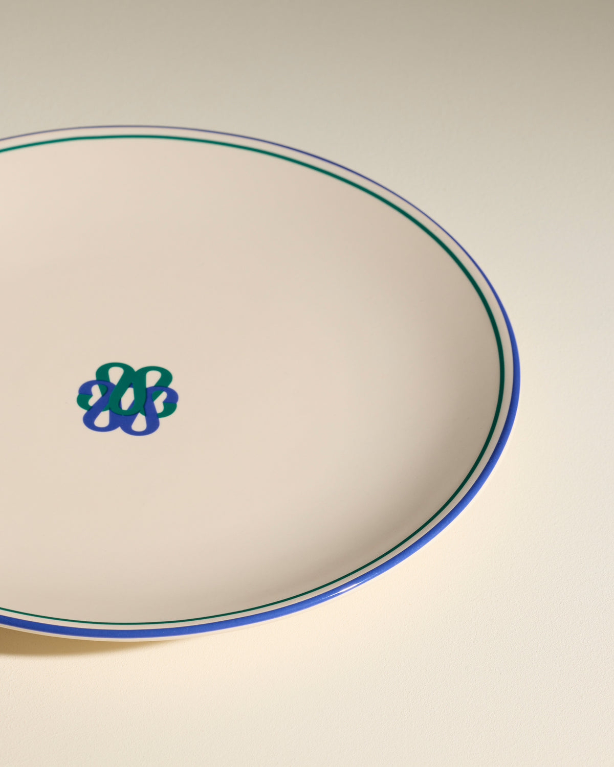Assiette plate Reflet - Outremer  3 - Décoration Design