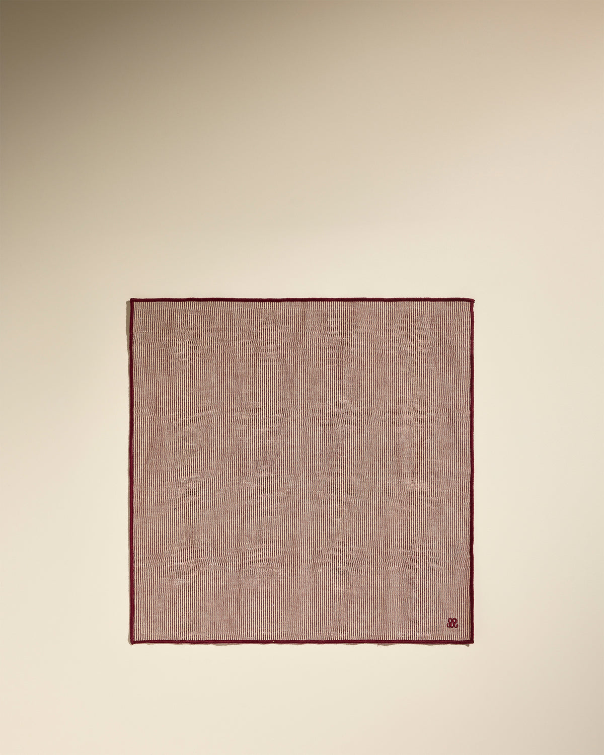 Tempo napkin - Carmin Carmin 1 - Decoration Design