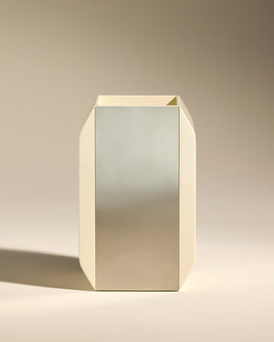 Oscar Vase - Ecru Ecru 1 - Design Decoration