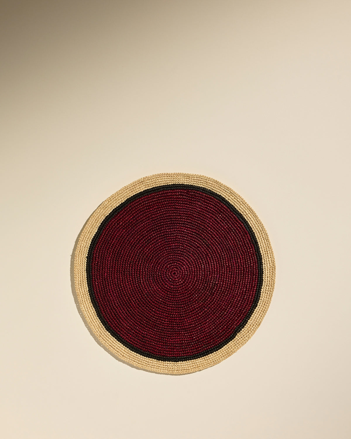 Globe placemat - Carmine/Natural Carmine 1 - Design Decoration