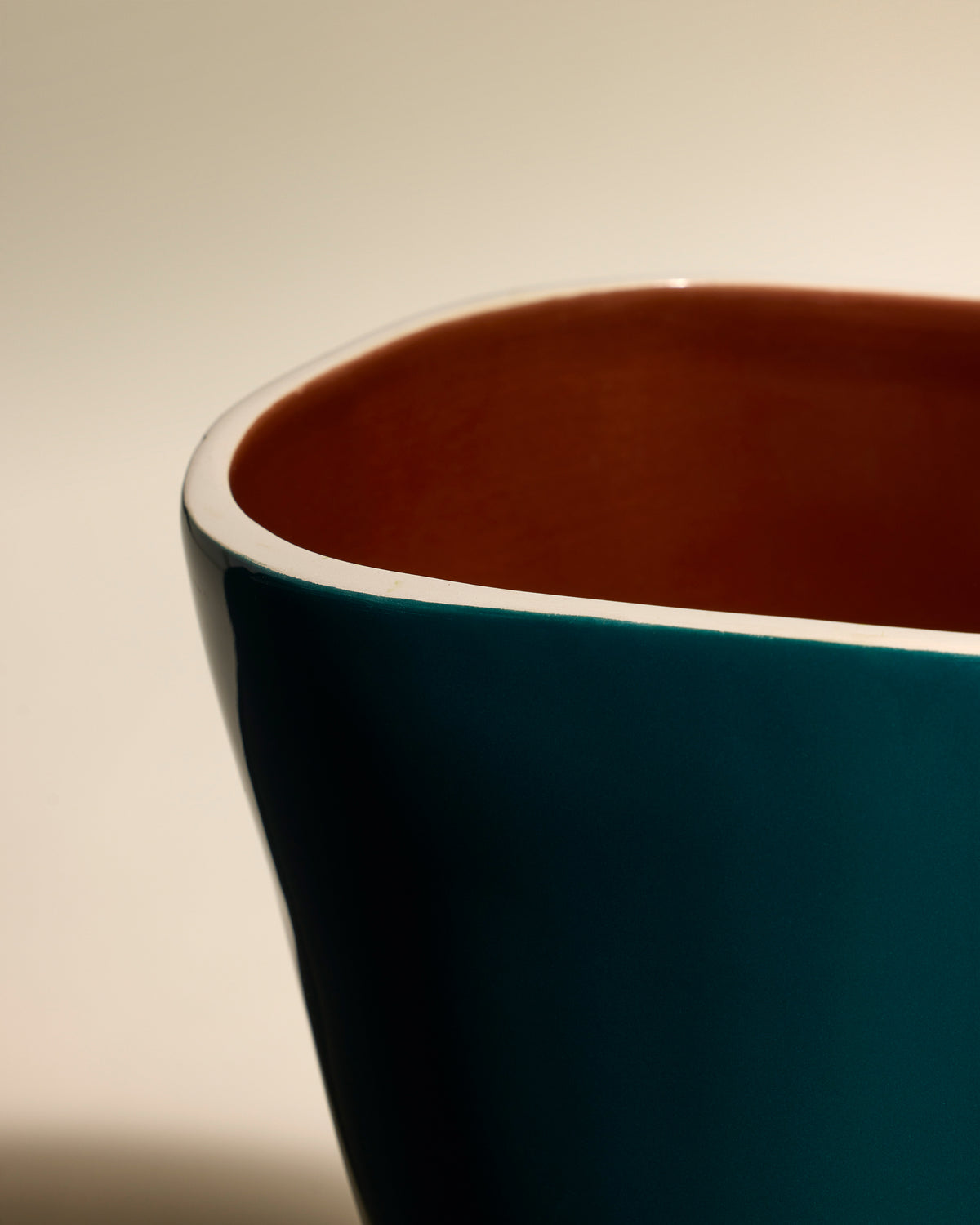 Double Jeu Vase - Sarah Blue/Chocolate